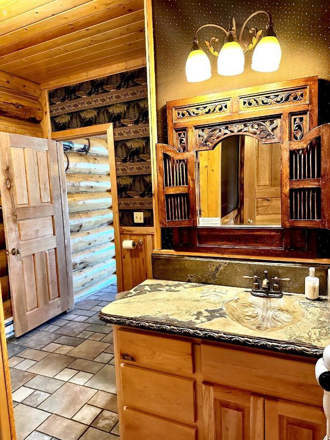 Vila Hibernation Station West Yellowstone Exteriér fotografie