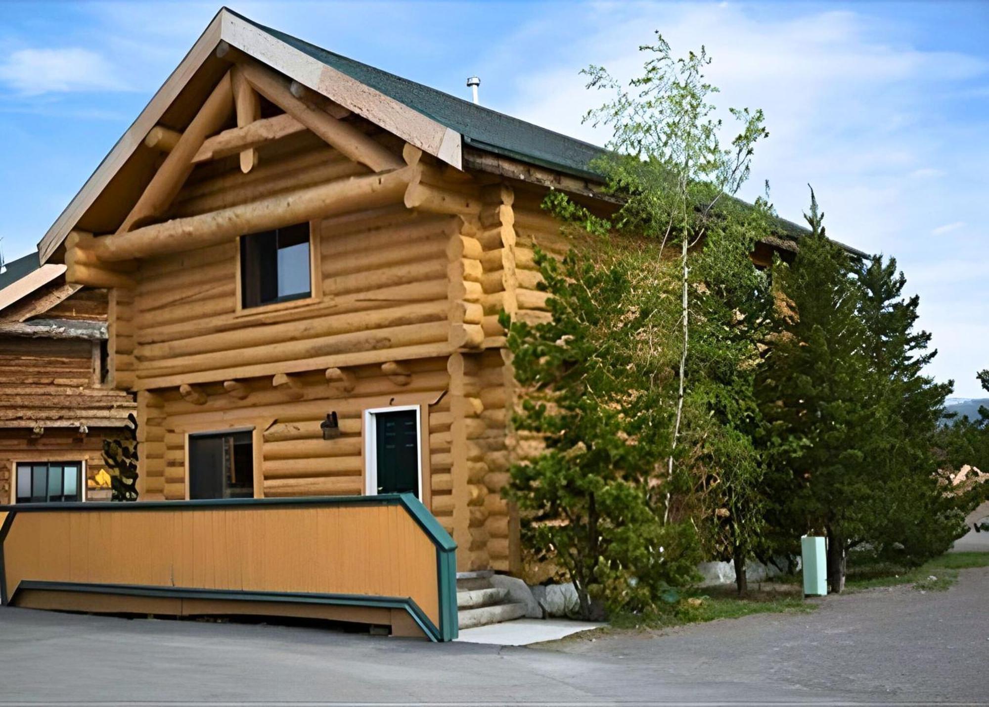 Vila Hibernation Station West Yellowstone Exteriér fotografie
