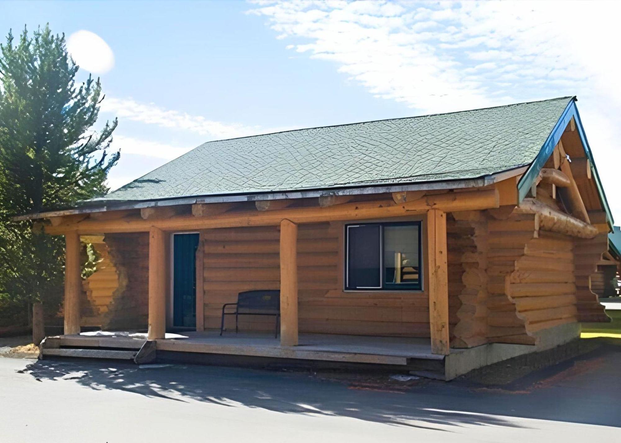 Vila Hibernation Station West Yellowstone Exteriér fotografie